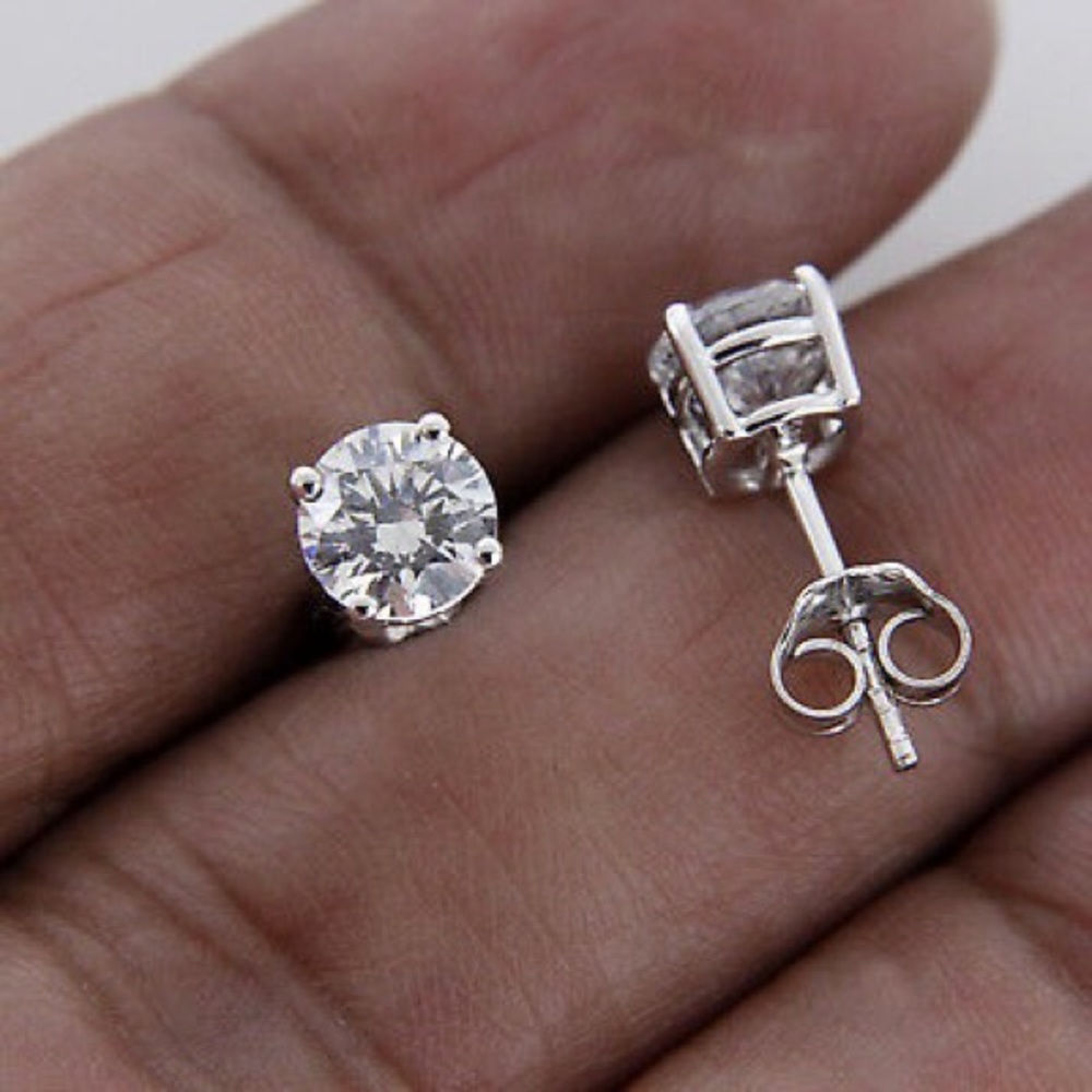 STERLING SILVER DIAMOND STUD EARRINGS